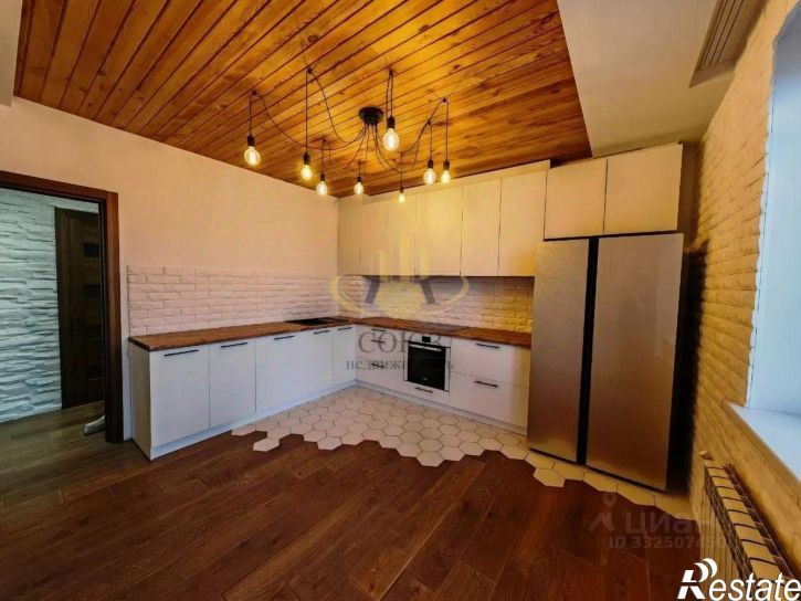 2-комн квартира ул Куконковых, 110,  д. 110