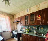 комната 67 кв м ул Богдана Хмельницкого, 9