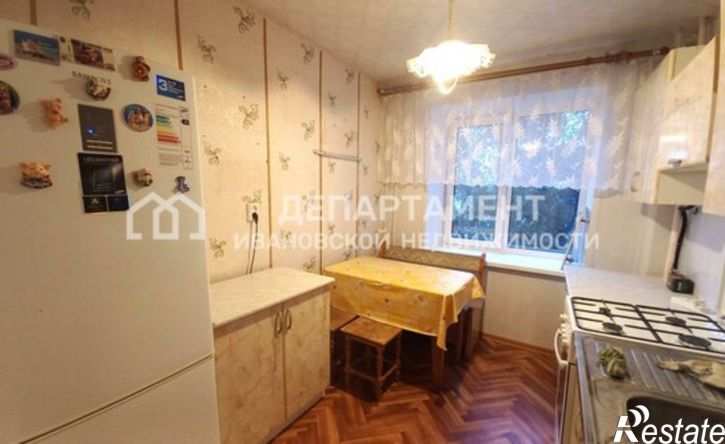 3-комн квартира 30-й микрорайон, 33