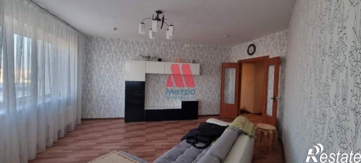 3-комн квартира Московский микрорайон, д.21