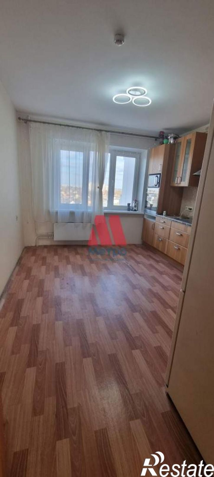 3-комн квартира Московский микрорайон, д.21