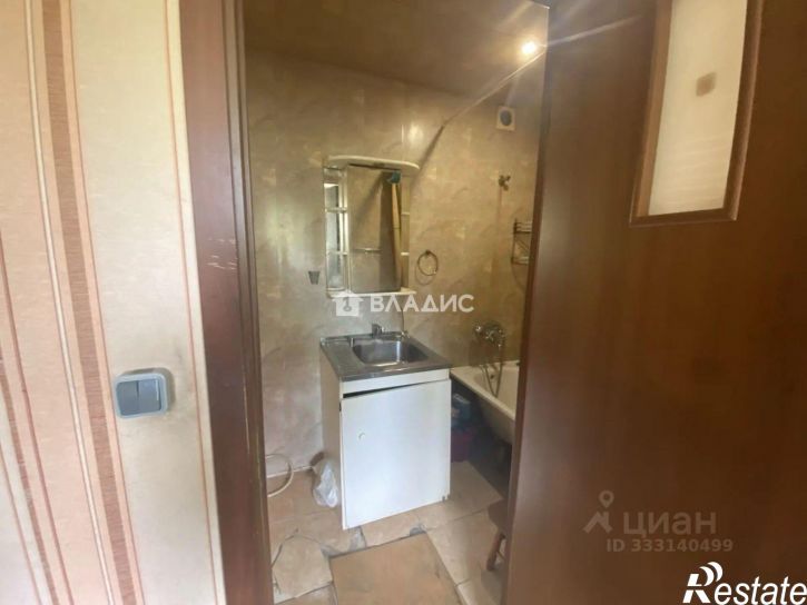 2-комн квартира пр-кт Строителей, 15,  д. 15