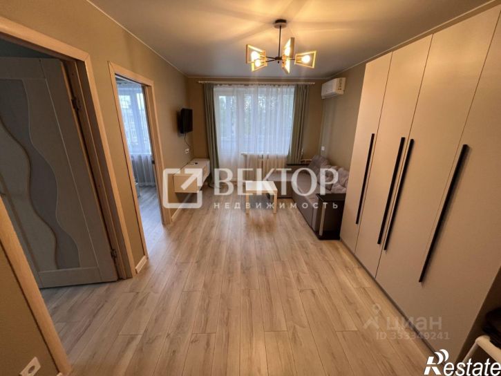 3-комн квартира ул Генерала Хлебникова, 60,  д. 60