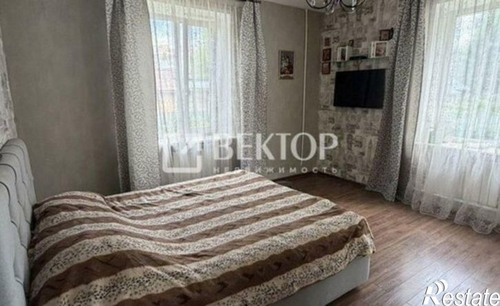 2-комн квартира ул Гнедина, 8,  д. 8