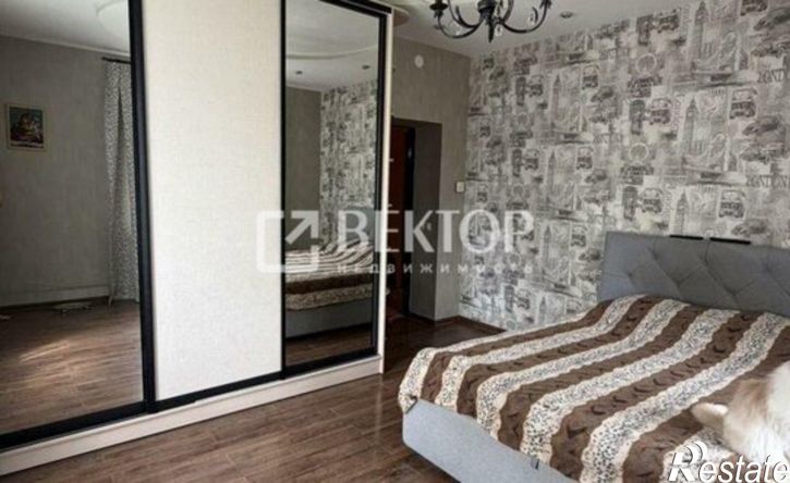 2-комн квартира ул Гнедина, 8,  д. 8