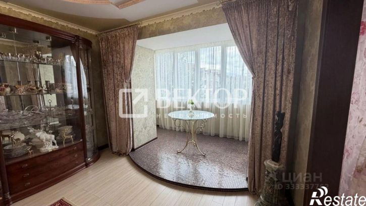 3-комн квартира ул Мякишева, 25,  д. 25