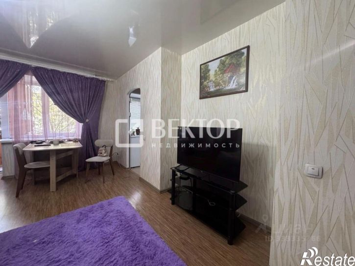 2-комн квартира ул Самойлова, 10,  д. 10