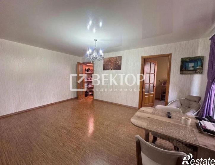 2-комн квартира ул Самойлова, 10,  д. 10