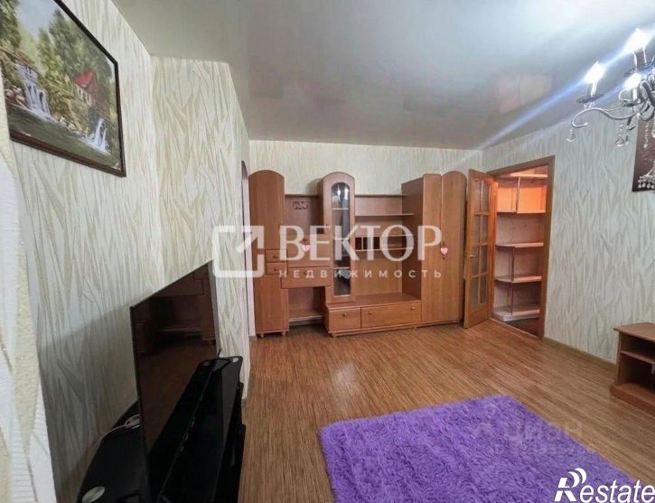 2-комн квартира ул Самойлова, 10,  д. 10
