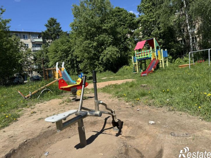 2-комн квартира ул Любимова, 8,  д. 8