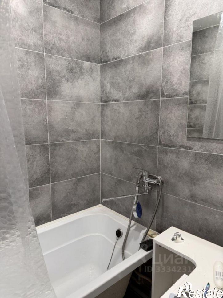 2-комн квартира ул 8 Марта, 35,  д. 35