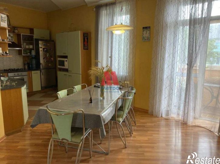 5-комн квартира Ленина проспект, д.116