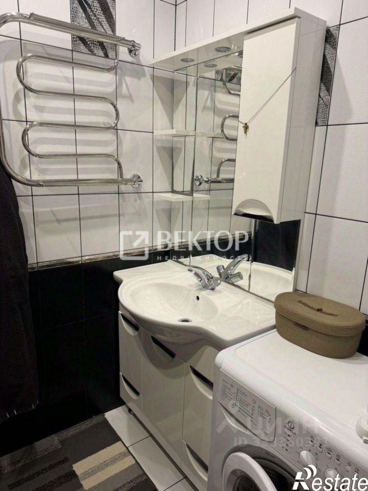 2-комн квартира ул Гнедина, 8,  д. 8