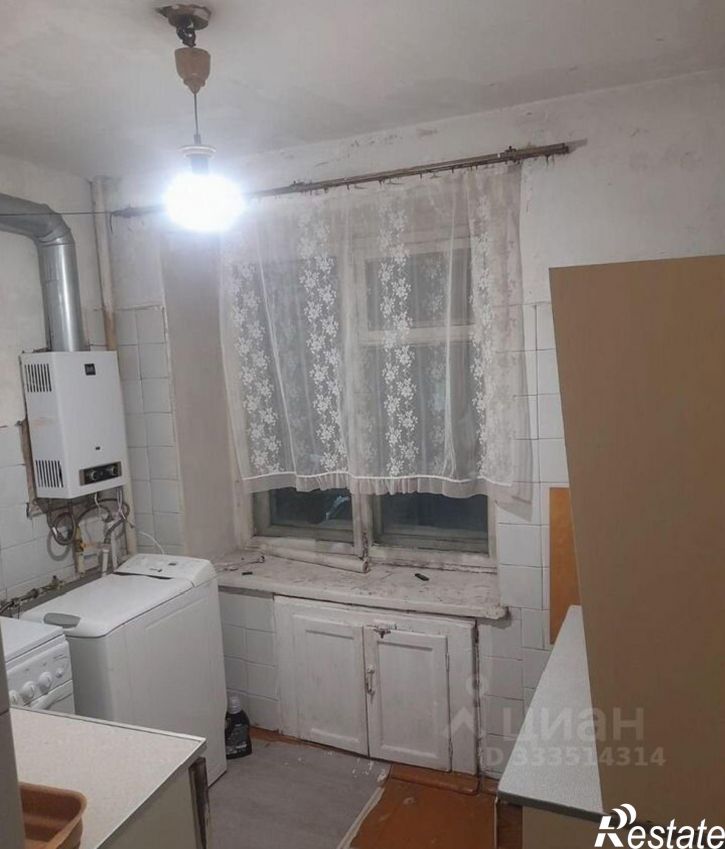 3-комн квартира ул Степана Халтурина, 4,  д. 4