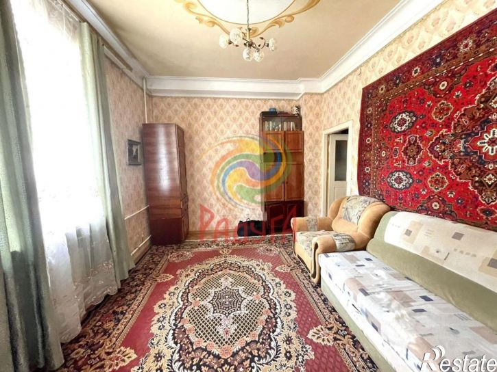 2-комн квартира ул Жугина, 15,  д. 15