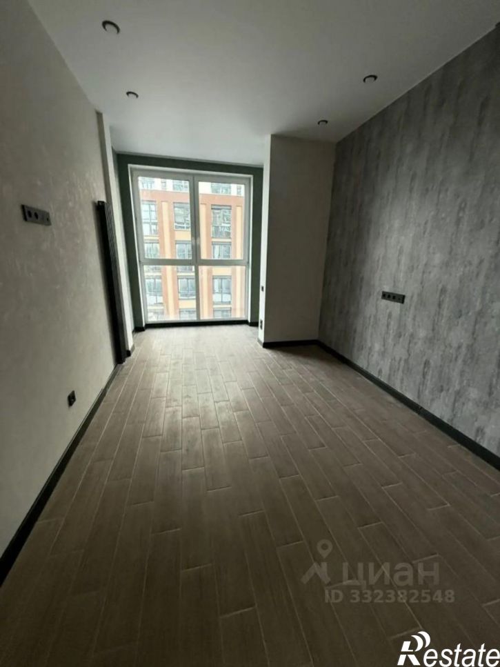 3-комн квартира ул 8 Марта, 15,  д. 15