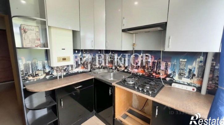 4-комн квартира ул Шубиных, 14Б,  д. 14Б