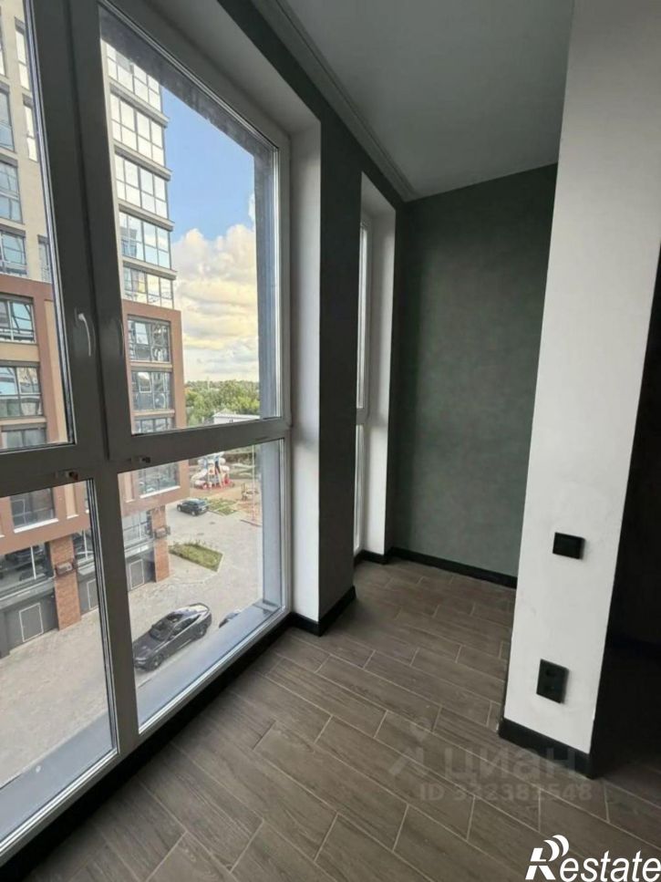 3-комн квартира ул 8 Марта, 15,  д. 15