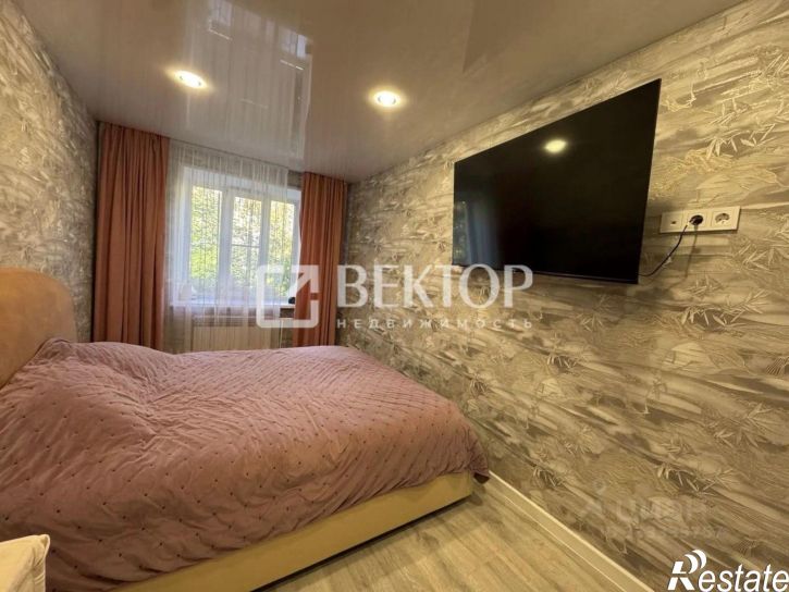 3-комн квартира Бакинский пр-д, 86,  д. 86