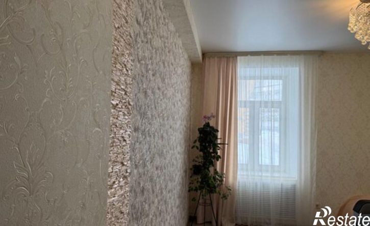 3-комн квартира ул Пятой Ударной Армии, 8,  д. 8