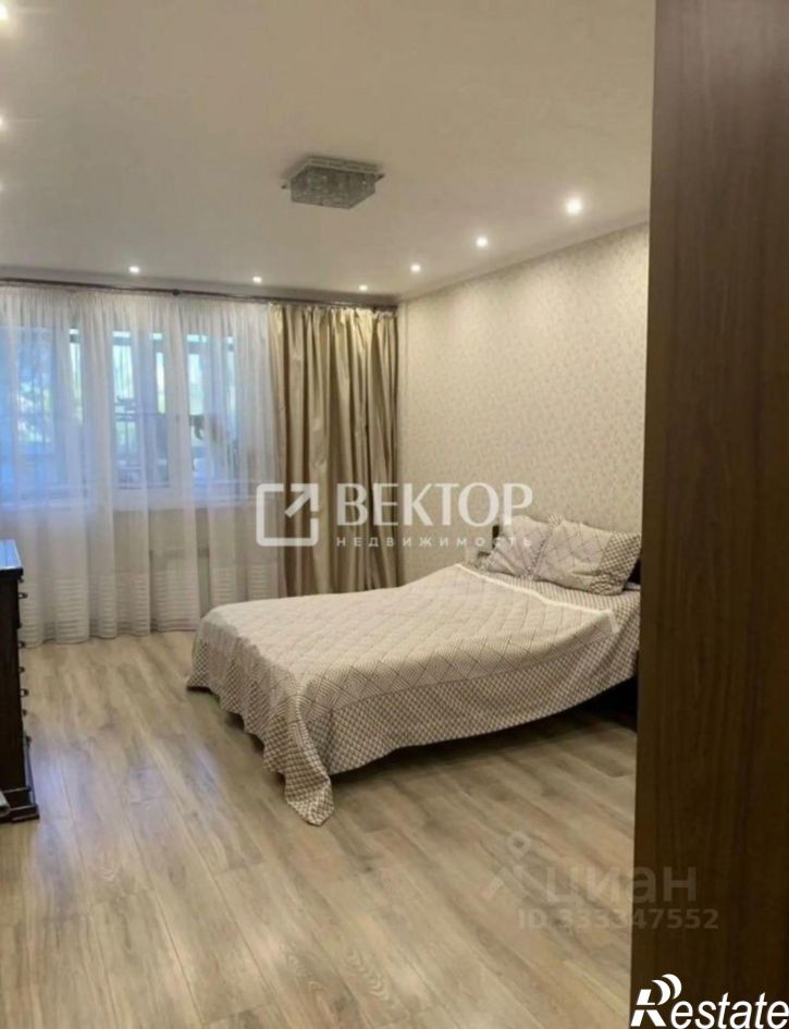 3-комн квартира ул Колотилова, 38,  д. 38