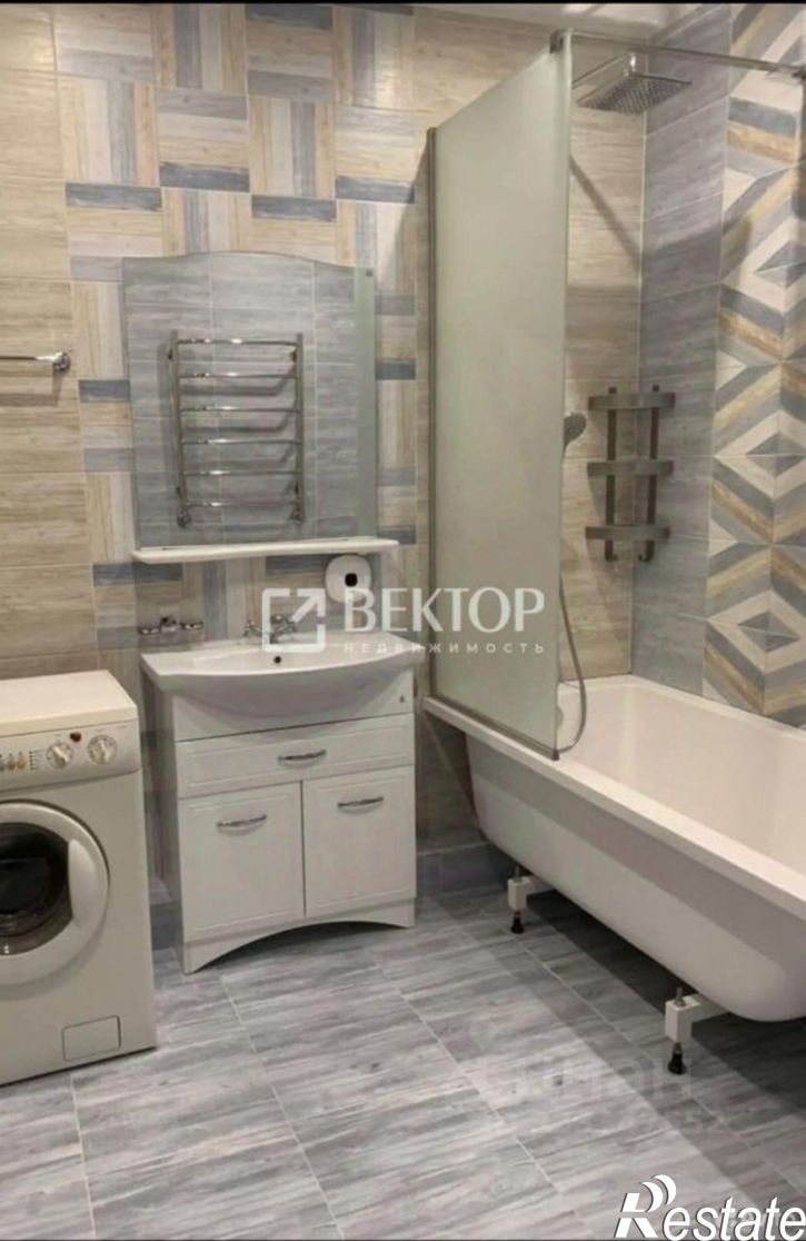 3-комн квартира ул Колотилова, 38,  д. 38