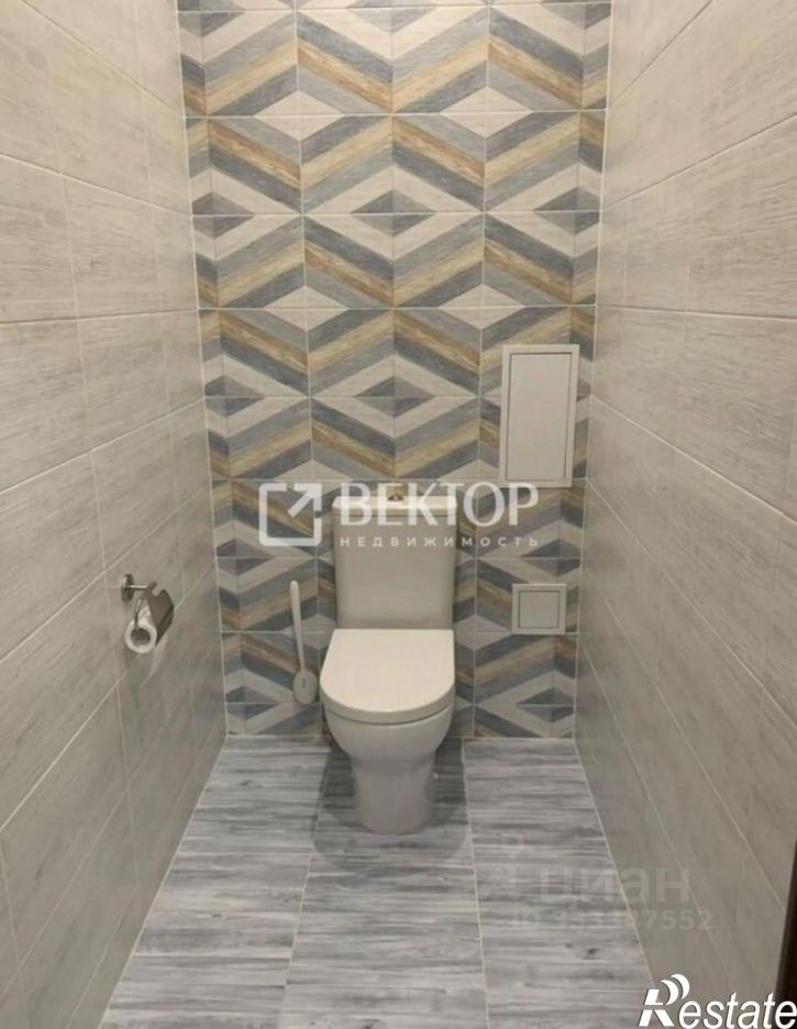 3-комн квартира ул Колотилова, 38,  д. 38