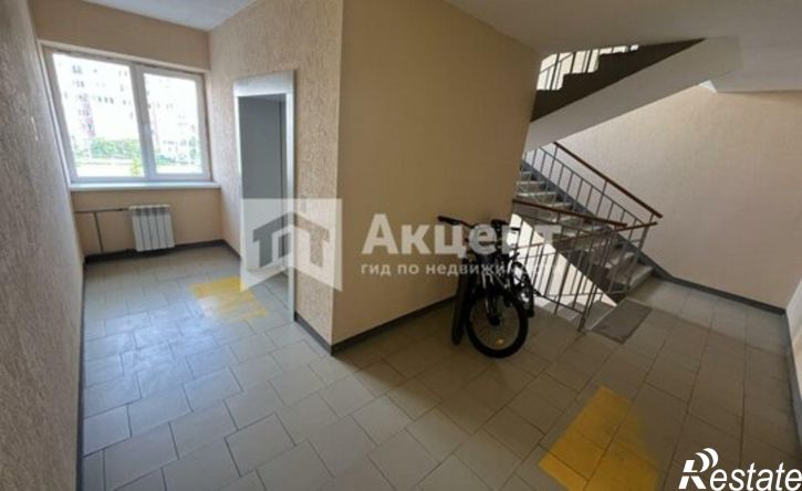 2-комн квартира ул Кудряшова, 71 2,  д. 71 2,  к. 2
