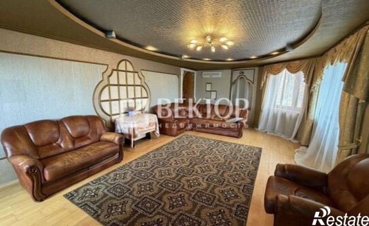 5-комн квартира ул 1-я Водопроводная, 2А,  д. 2А