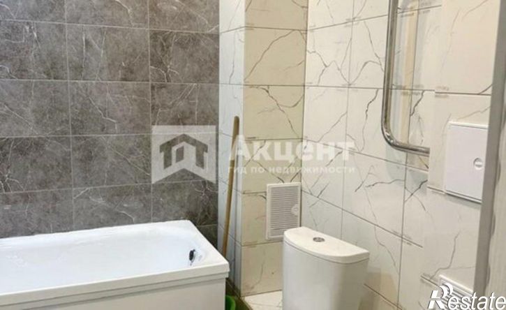 1-комн квартира микрорайон Самоцветы, 3