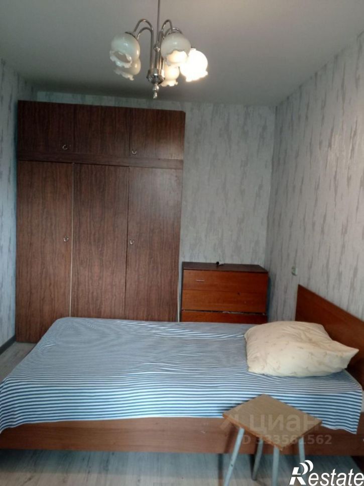 2-комн квартира улица Володарского, 1,  д. 1