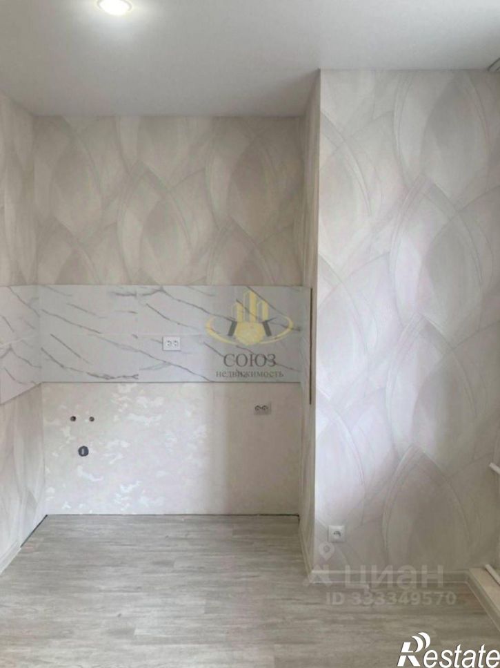 1-комн квартира улица Красных Зорь, 1,  д. 1