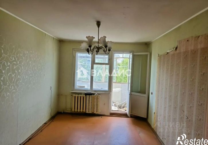 2-комн квартира 30-й микрорайон, 23