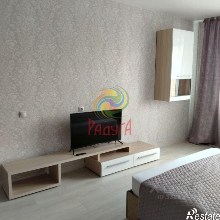 2-комн квартира улица Зверева, 39,  д. 39