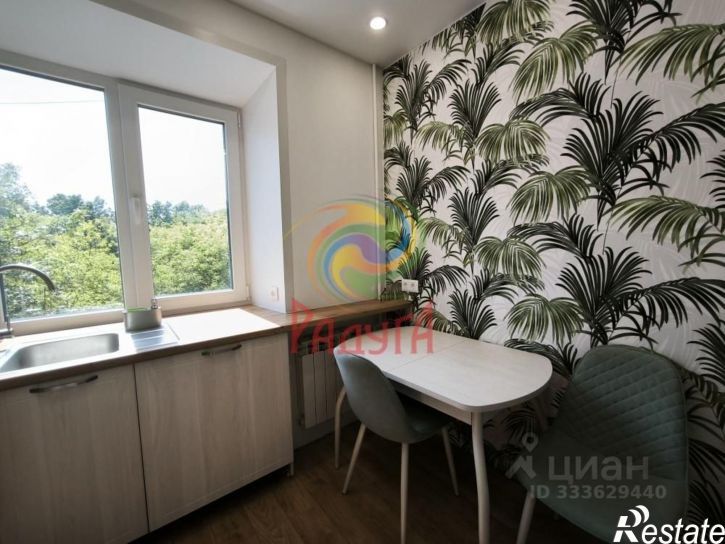 2-комн квартира улица Смирнова, 93А,  д. 93А