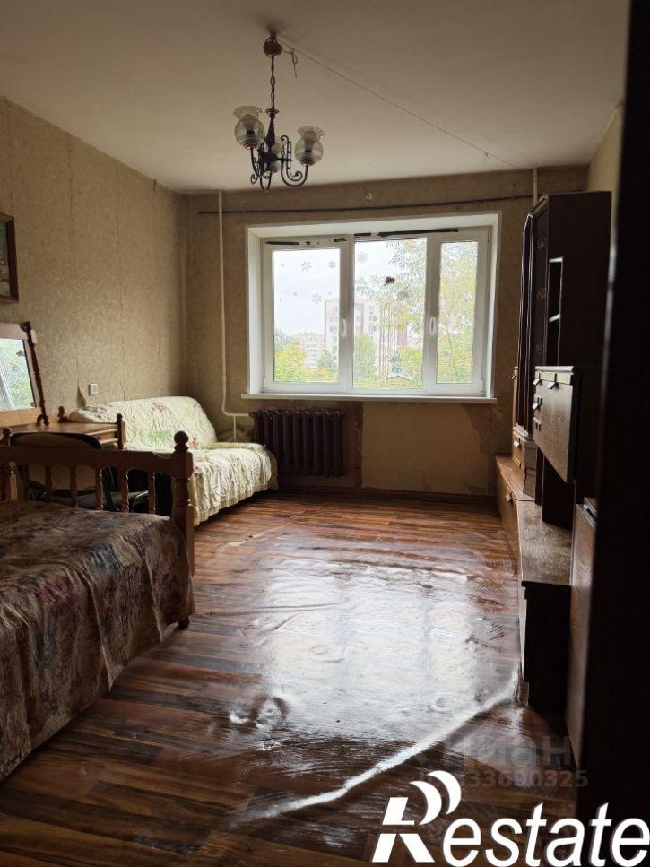3-комн квартира улица 10 Августа, 58,  д. 58