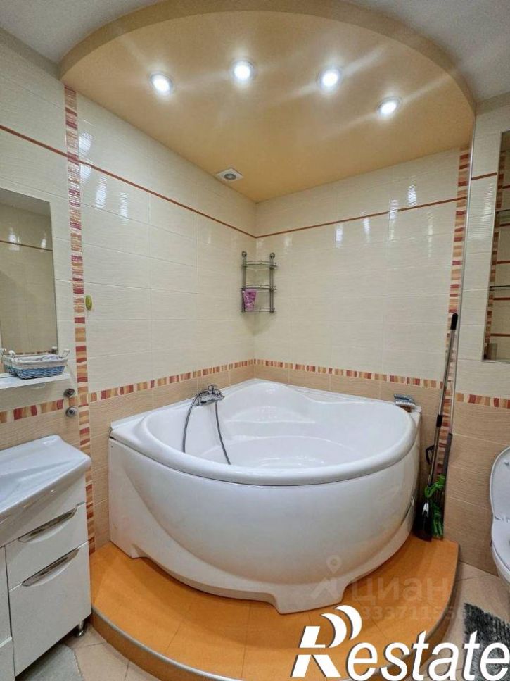 3-комн квартира переулок Менделеева, 4,  д. 4