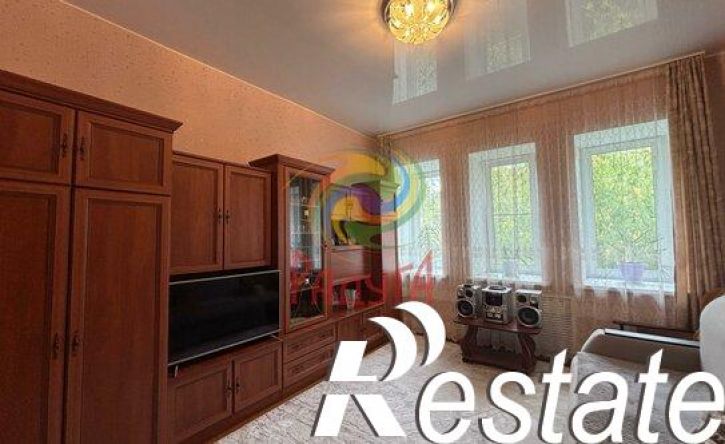 3-комн квартира улица Собинова, 60,  д. 60