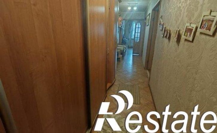 4-комн квартира улица Багаева, 37,  д. 37
