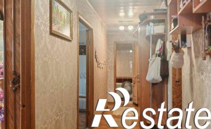 4-комн квартира улица Багаева, 37,  д. 37