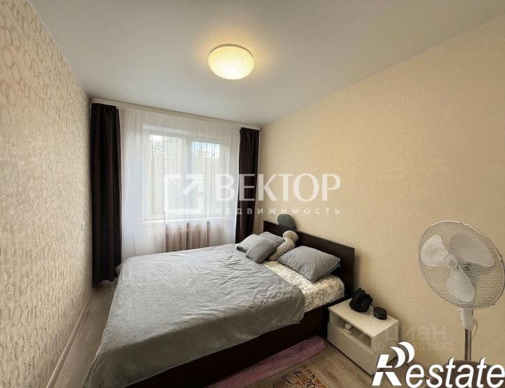 2-комн квартира улица Шубиных, 27Б,  д. 27Б