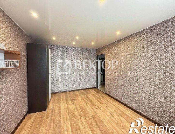 2-комн квартира улица Шубиных, 27Б,  д. 27Б
