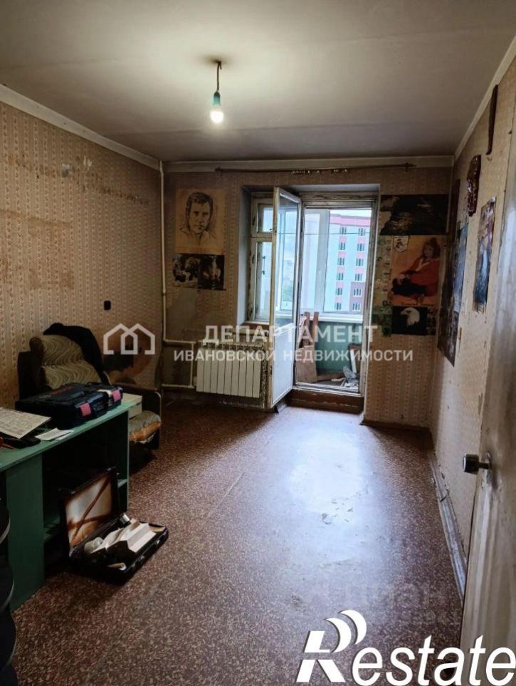 3-комн квартира улица Парижской Коммуны, 5В,  д. 5В