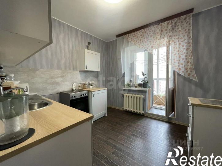 1-комн квартира Революционная улица, 26 к1,  д. 26 к1
