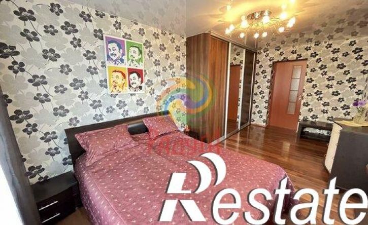 3-комн квартира улица Карла Маркса, 32,  д. 32