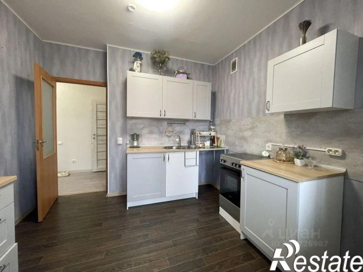 1-комн квартира Революционная улица, 26 к1,  д. 26 к1