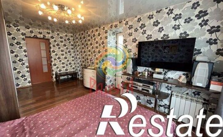 3-комн квартира улица Карла Маркса, 32,  д. 32
