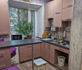 2-комн, 43кв м, этаж 1/5 улица Громобоя, 54