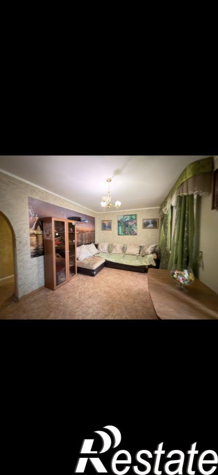 3-комн квартира Революционная ул, 8