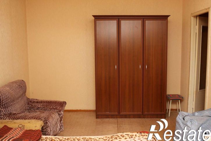 2-комн квартира Ярославская ул, 12